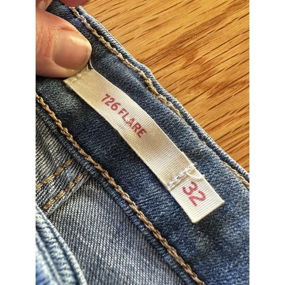 LEVIS 726 Jeans Sz 32/28 Flare High Rise Med Wash Denim Stretch High Waist​​​​ - Picture 12 of 12